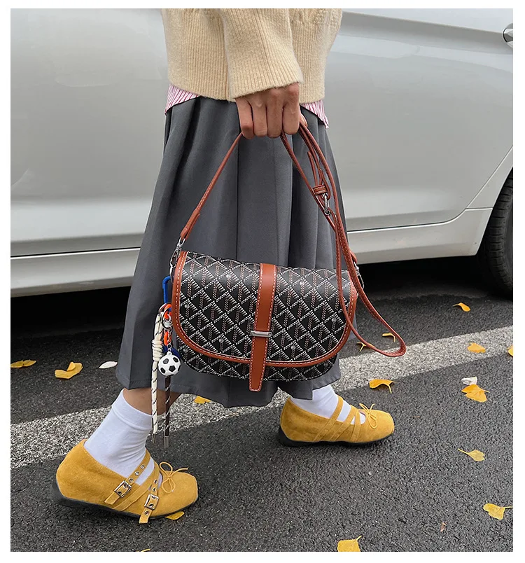 

New Arrival Women's Solid Color Crossbody Bag - Stylish, Versatile & Trendy Korean-Inspired Design for Daily Commute