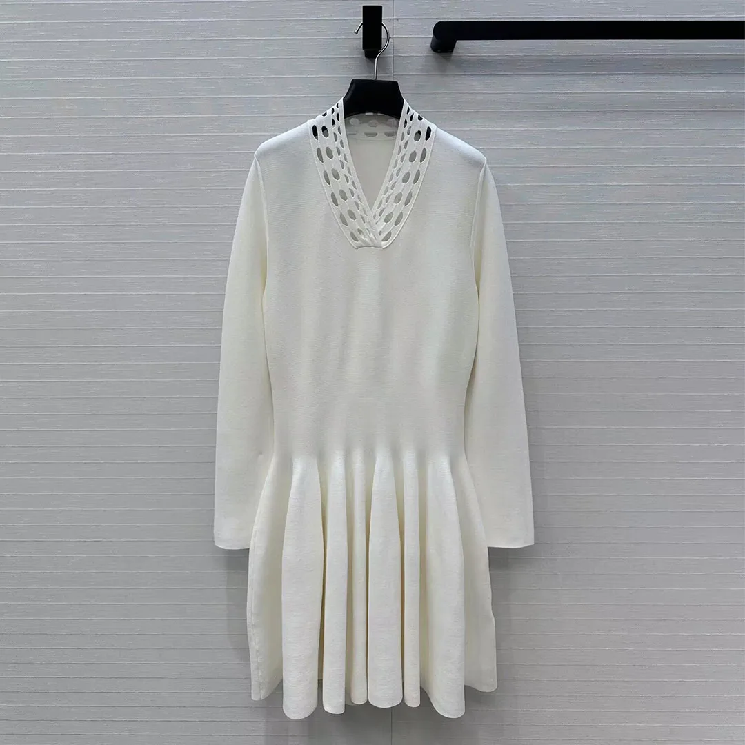 

2025 New Autumn Fashion Knitted Party Dress Women V-neck Hollow Out Long Sleeve Solid Color Elegant Sweet Lady A-line Dresses