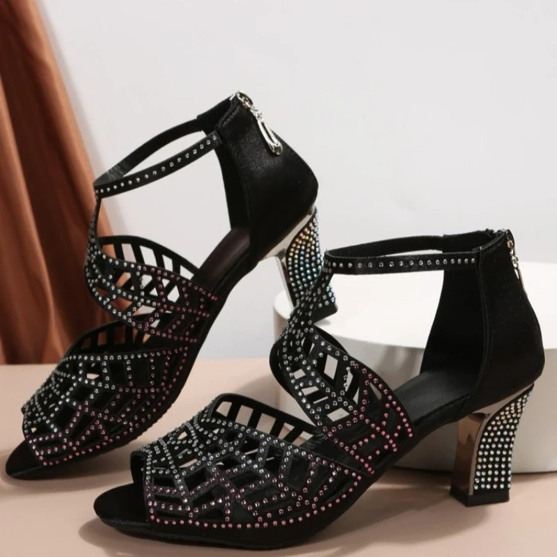 Fashion Shoes 2024 Summer New Women\'s Stiletto Rhinestone Hollow Fish Dance Shoes Plus Size 43 Ladies Sandals