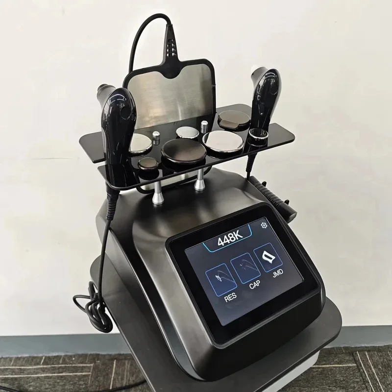 

The latest Tecar 448 kHz R8 physiotherapy device, a high-frequency device for treating sports injuries and rehabilitation.
