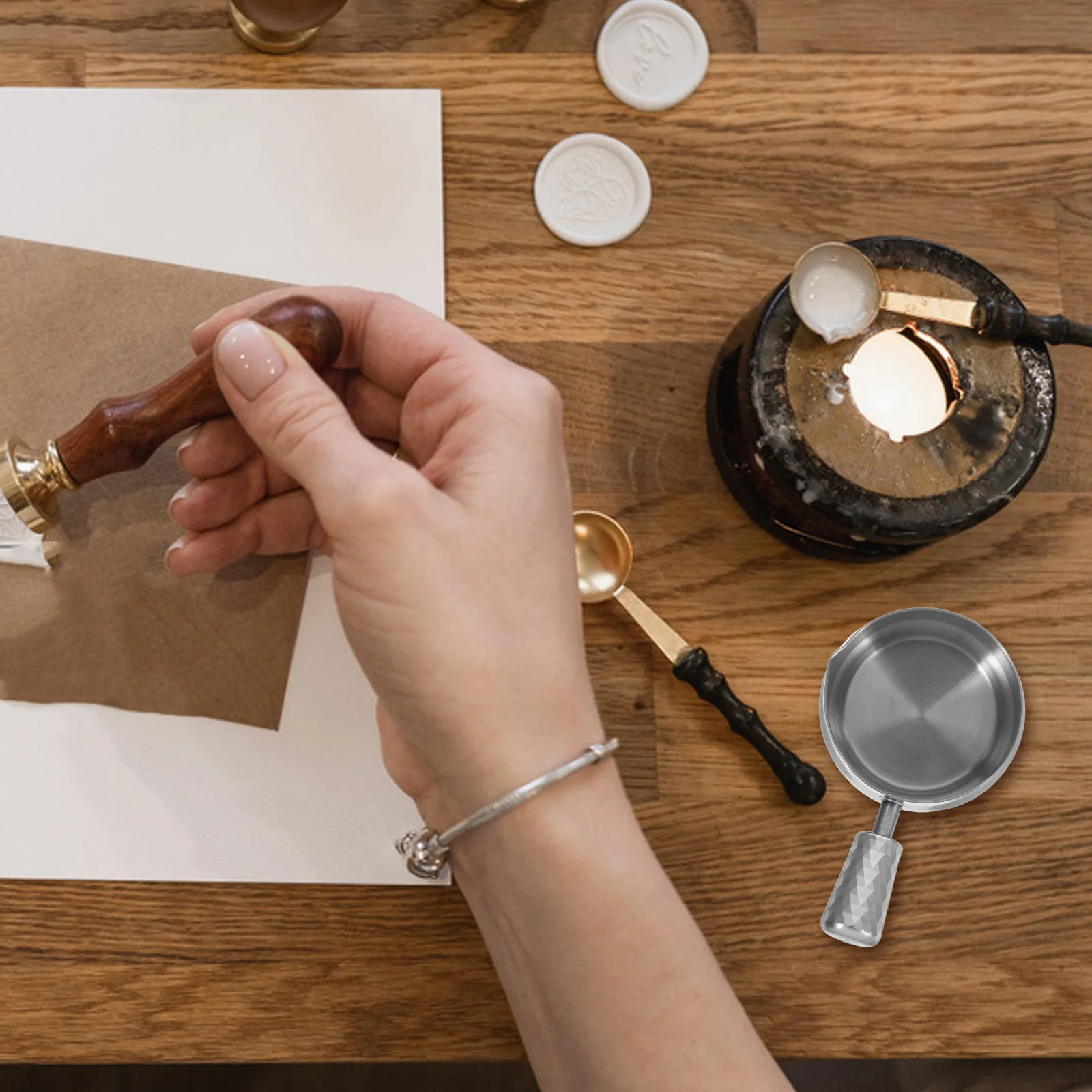 

Sealing Wax Spoon Stainless Steel 60ml Durable Melting Tool for Wax Seal Stamp DIY Craft and Envelope Decoration