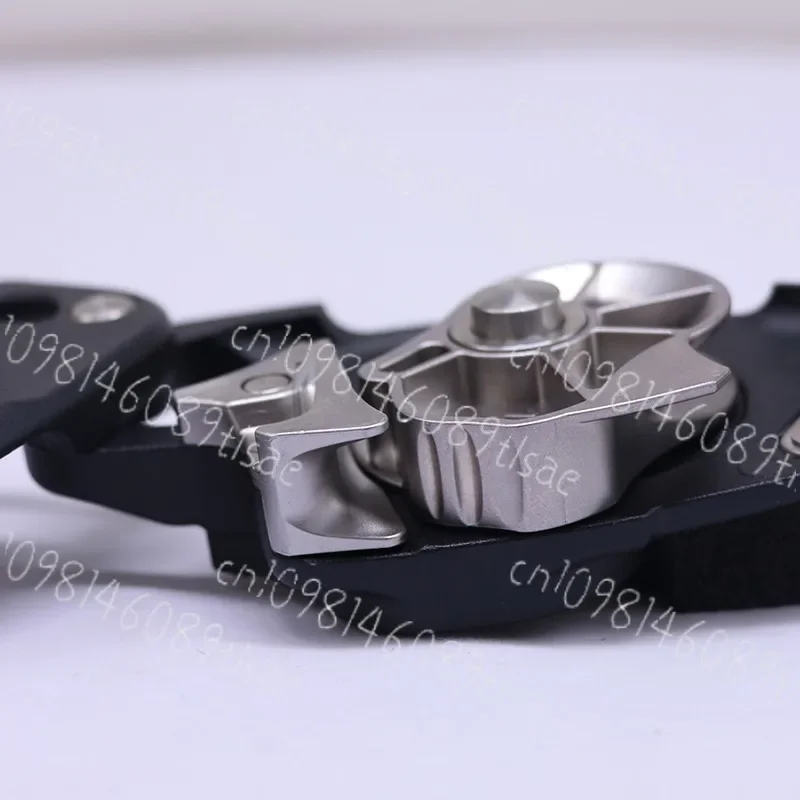 

inventoryCCK-TL Rope Descender, Manual Stop Climbing Fast Descent, Air Work Protector, Slow Descender 120 Characters