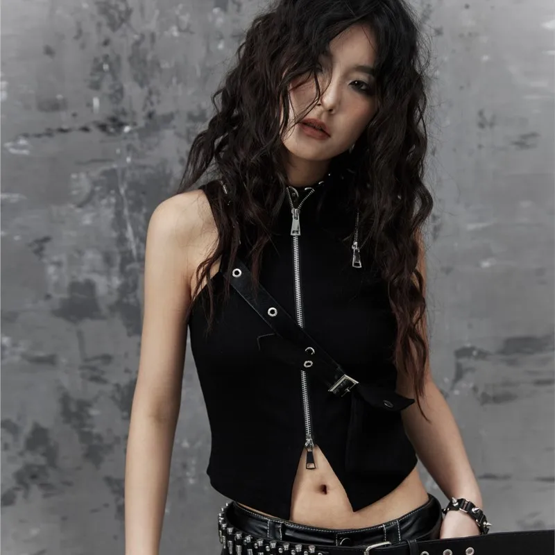 Dark Punk Wear Black Vest Sleeveless Short T-shirt for Women