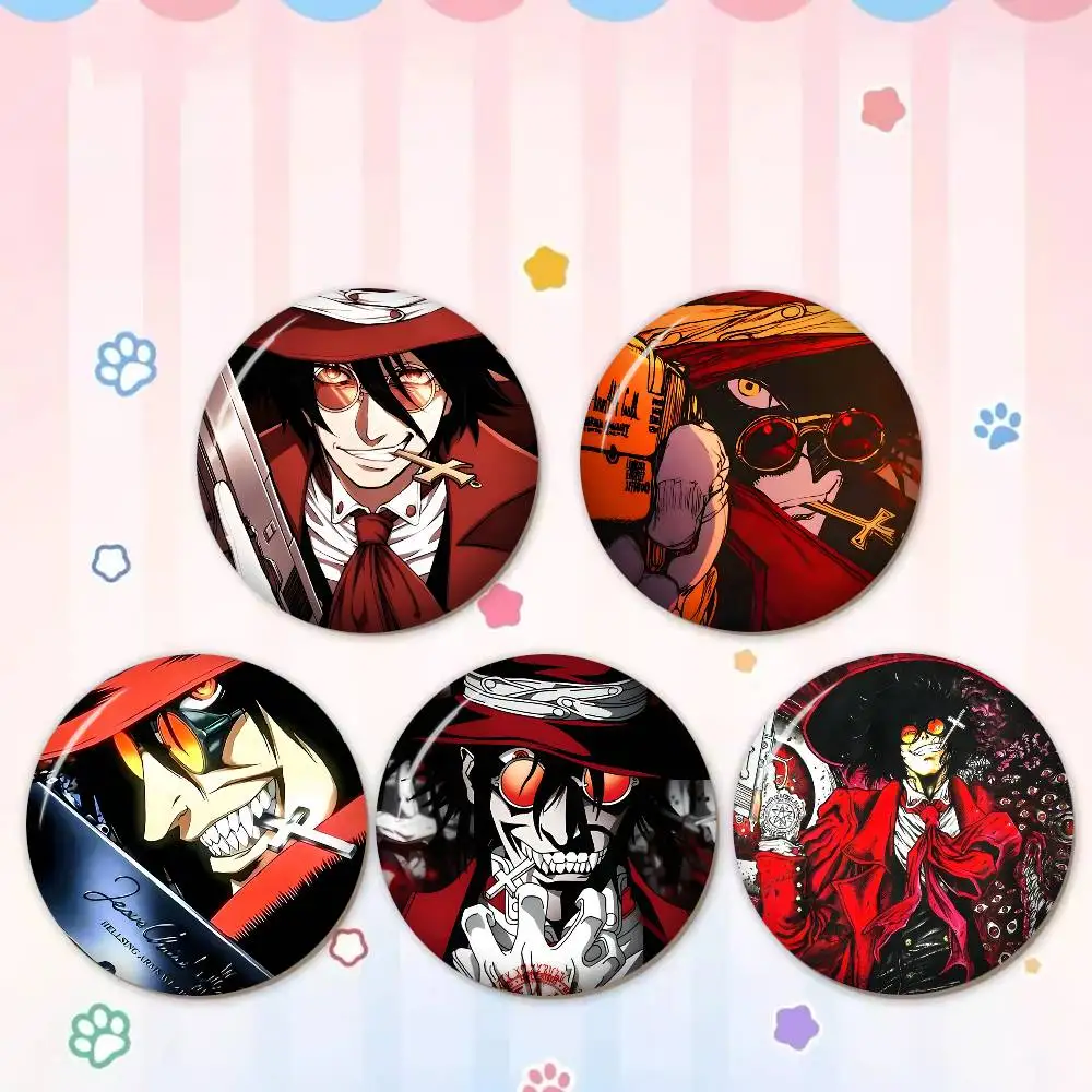 H-Hellsing Horror Anime Photo Brooches Creative Round Badge Gifts Pins 32/44/58mm