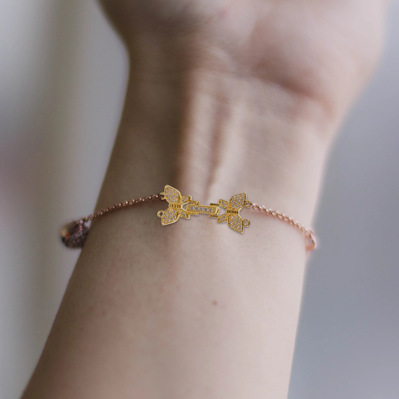 

Luxury Butterfly Clasps DIY Jewelry Copper Golden Durable Necklace Converter Bracelet Accessories Metal Clasps
