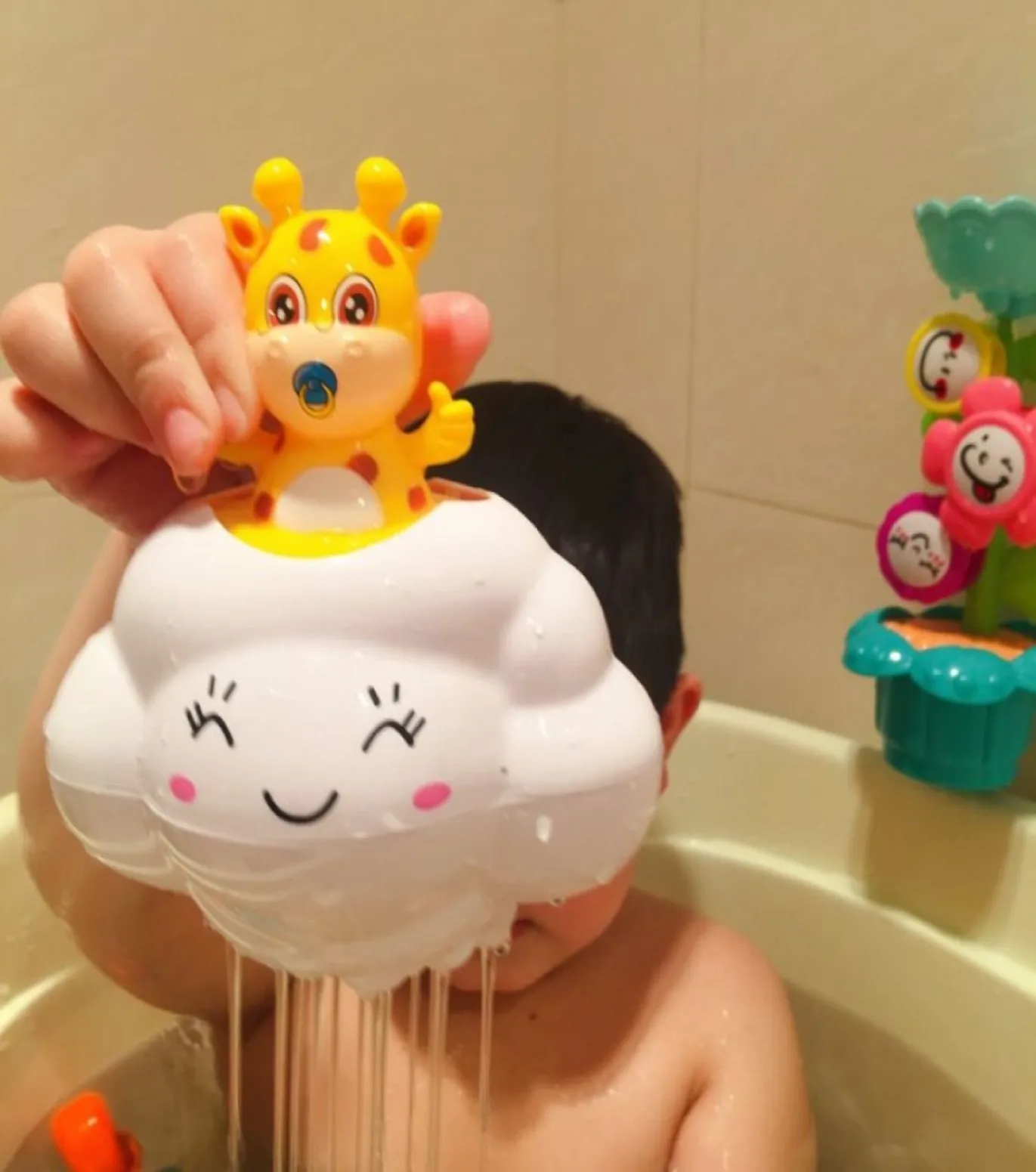Neue Wolke und Regen Baby Badewanne Schwimmdüse Spielzeug Set Kinder Wasserspielzeug Tier