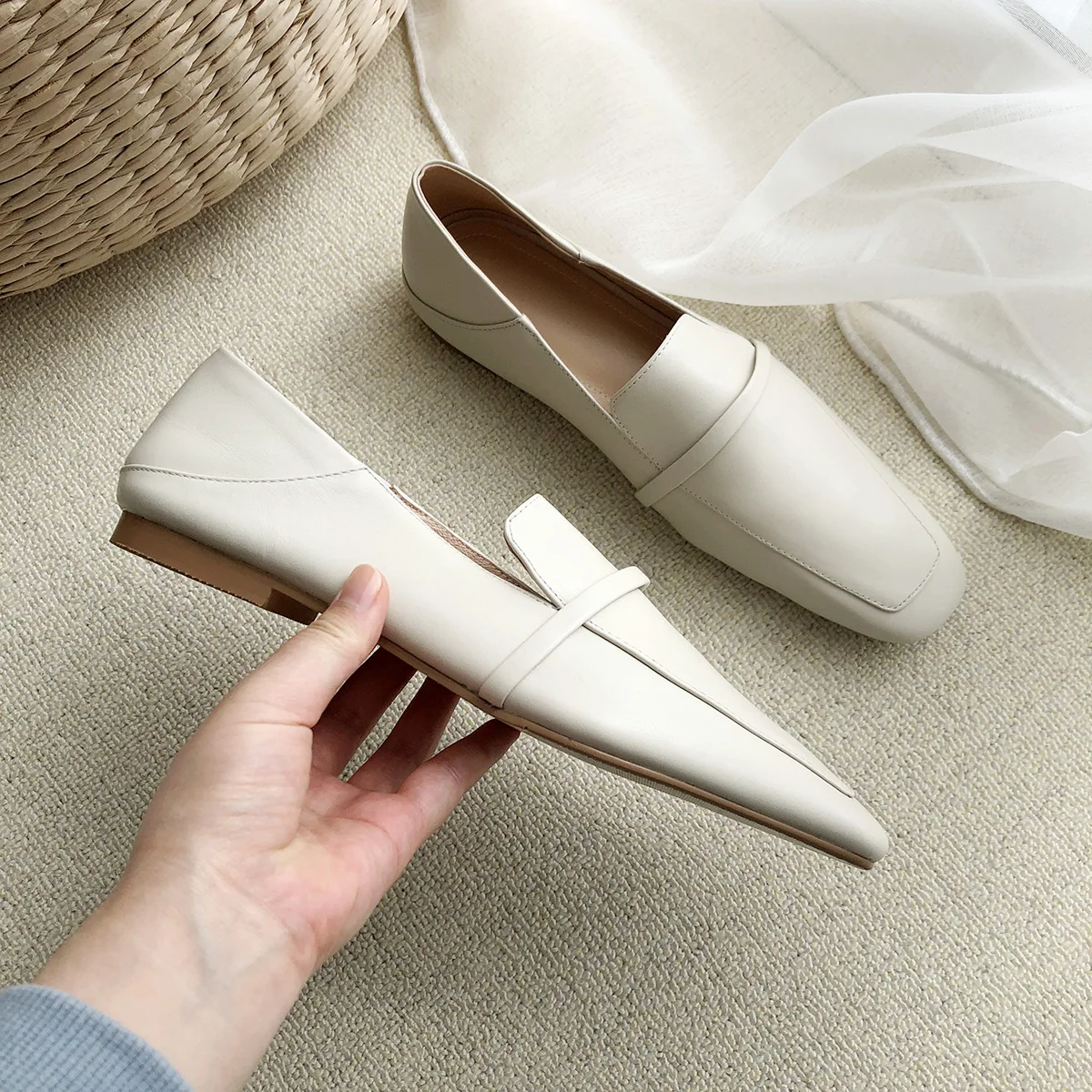 Outdoor Mules Women Loafers Korea Style Flat Shoes Cowhide Mules Square Toe Lady Loafer Shoes Spring Autumn Women Flats
