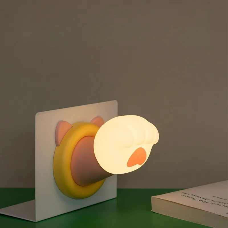 Luz noturna de pata de gato fofa e atraindo riqueza, decoração de mesa recarregável de três velocidades