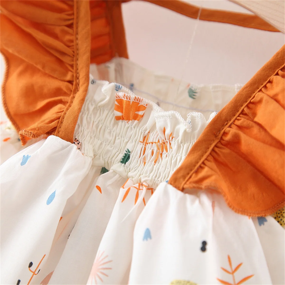 Summer baby girls suit printed fly sleeve suspender top solid color shorts cute casual holiday two-piece set