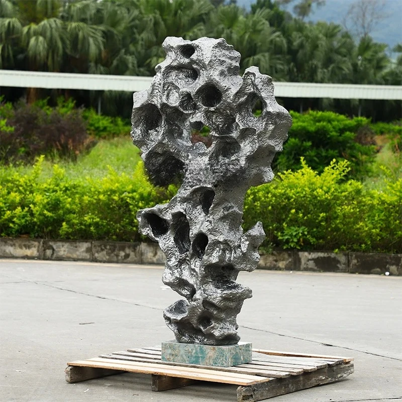 Outdoorgarden landscape installation Taihu stone floor-to-ceiling sculpture hotel front desk hall fiberglass decorative ornament