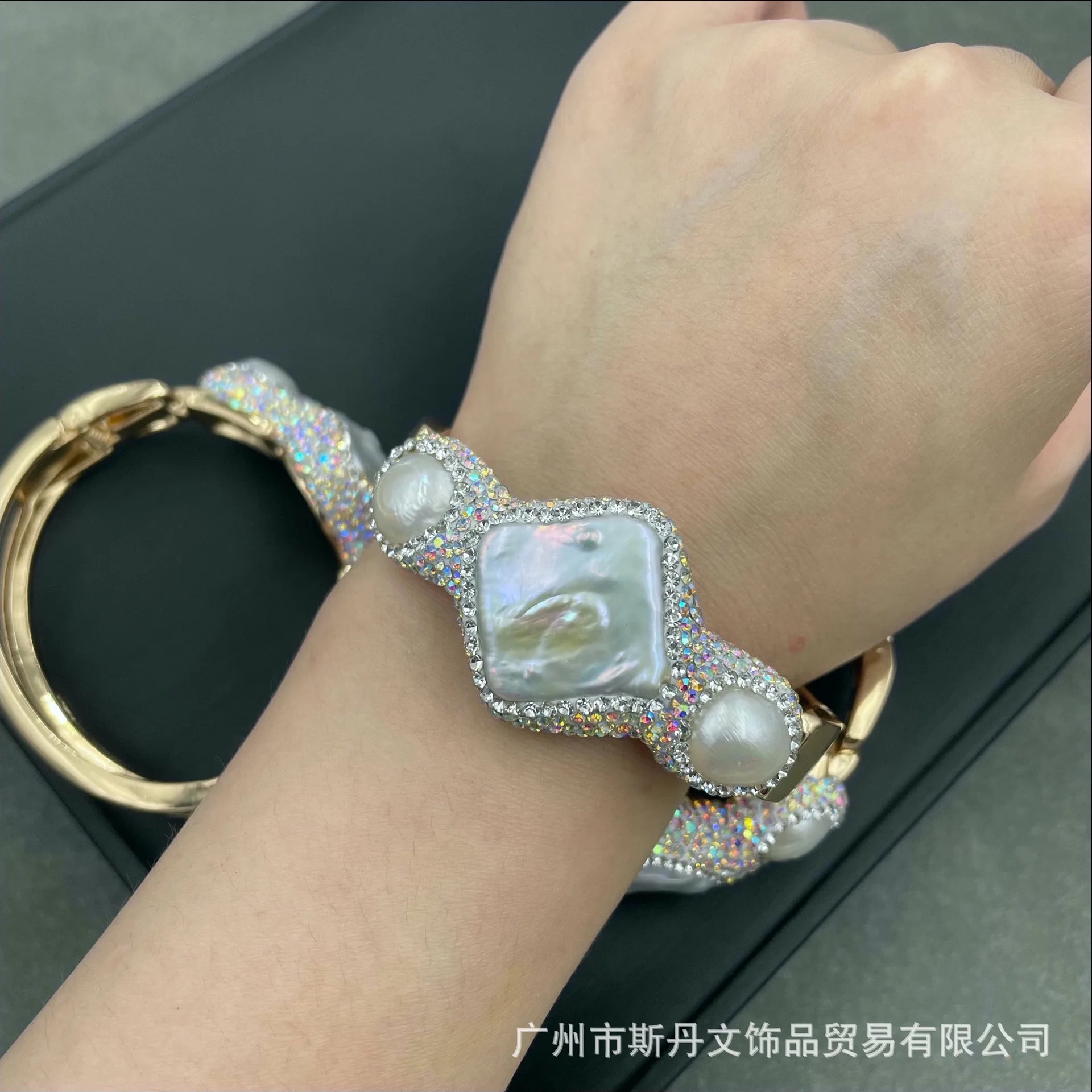 

European new baroque special-shaped pearl bracelet ring fashion personality bracelet ring color retention electroplating