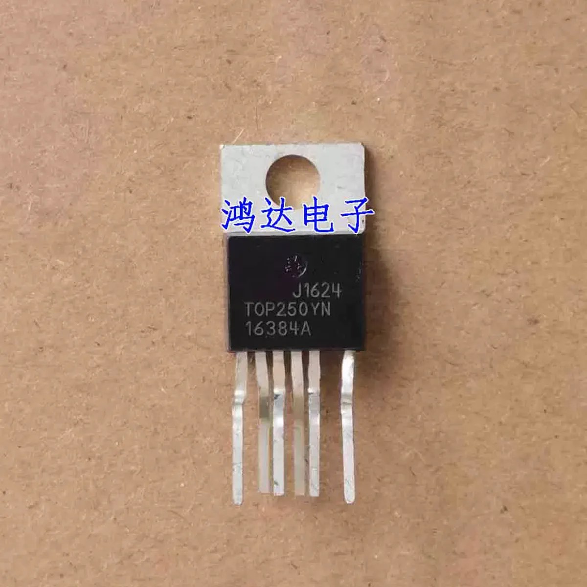 TOP250YN Original and Brand-new Integrated Circuit Power Management Chip