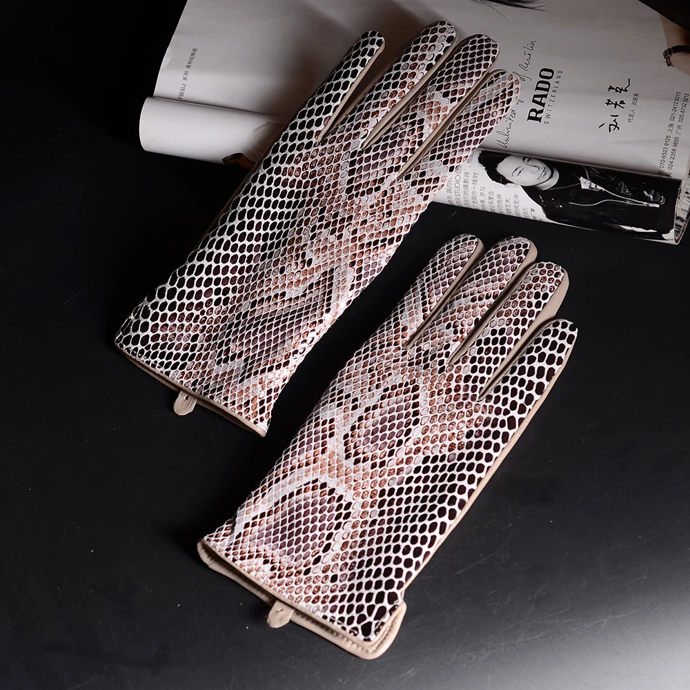 Women's Ladies Genuine Leather Snake Print Winter Warm Beige Elegent Woollen Lining Fashion Touch Screen Short Gloves