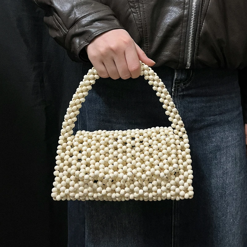 Simple and casual acrylic bead bag, female fairy colored bead handbag with added triangular three-dimensional bag