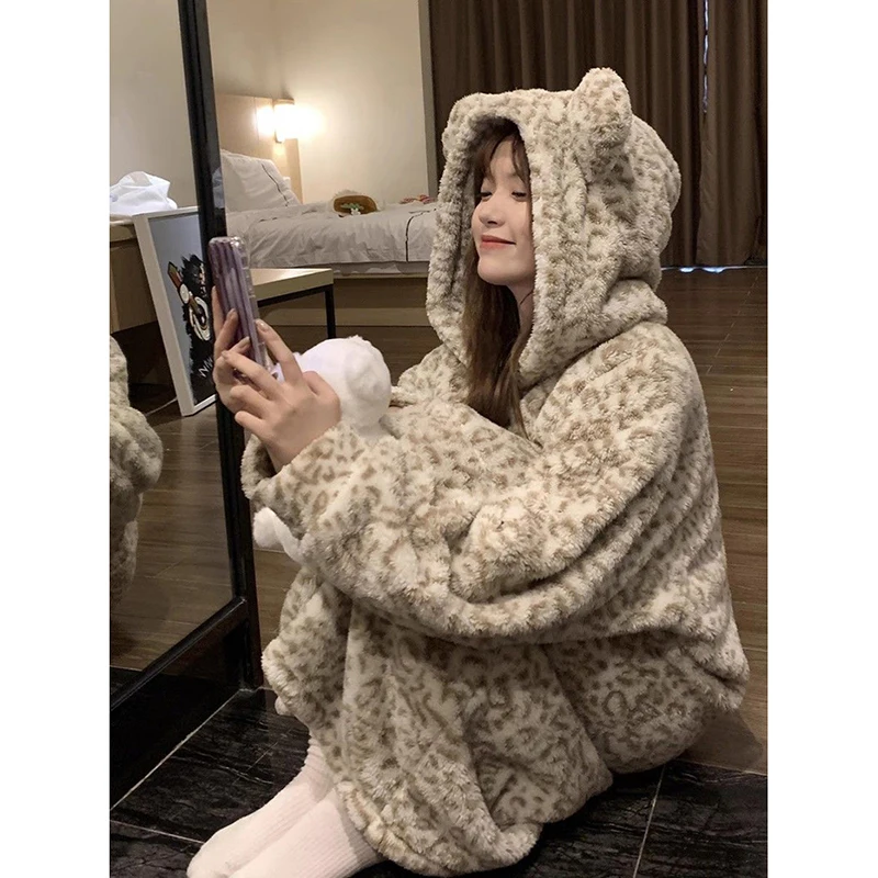 Leopard Robe Women Sleepwear Hooded Nightdress Winter Fleece Pajama Night Wears Warm One Piece Nightgown Long Sleeve Homewear