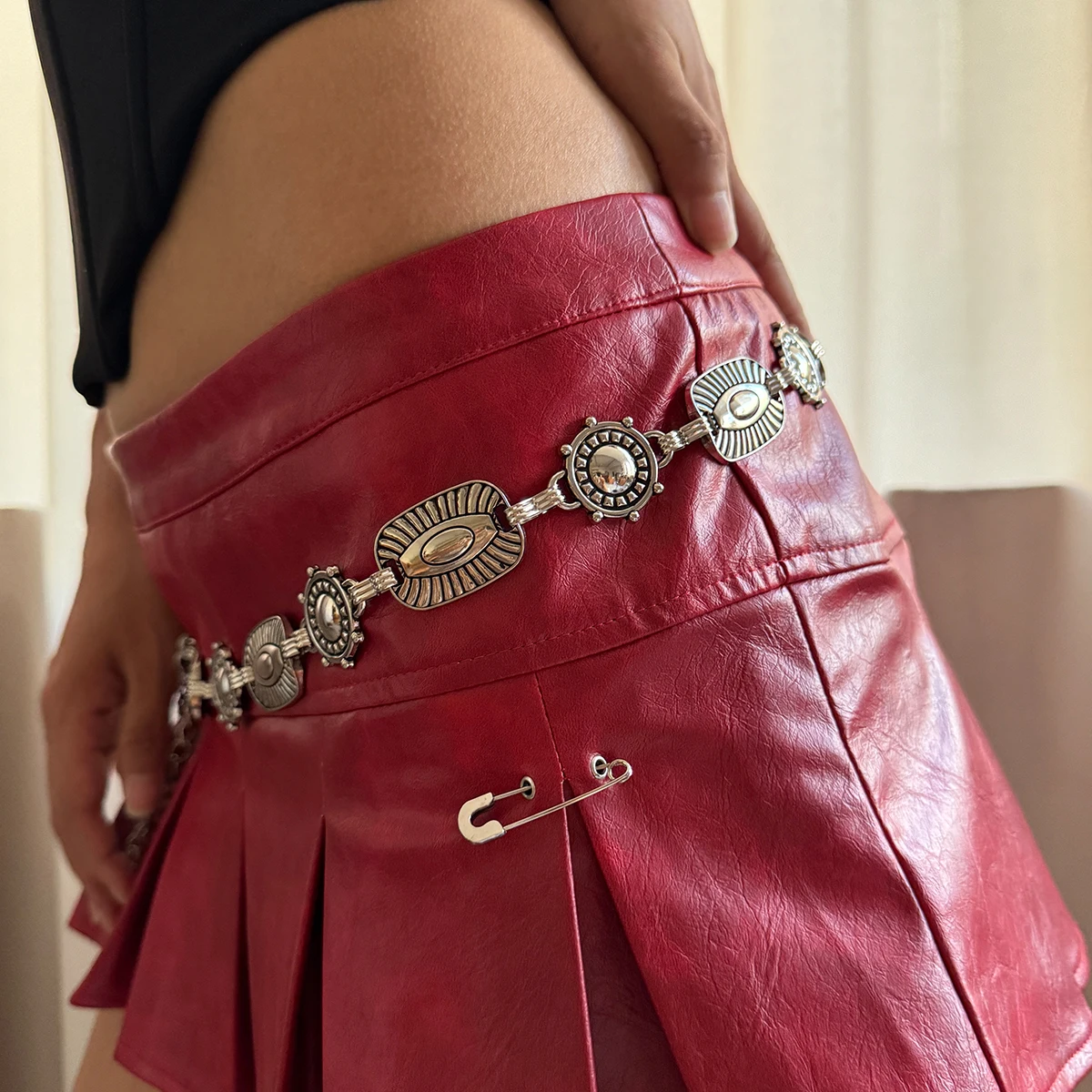 Vintage Gold Chain Belt Female Waist Y2K Silver Dress Waistband Designer Belts For Women High Quality Adjustable Punk Corset