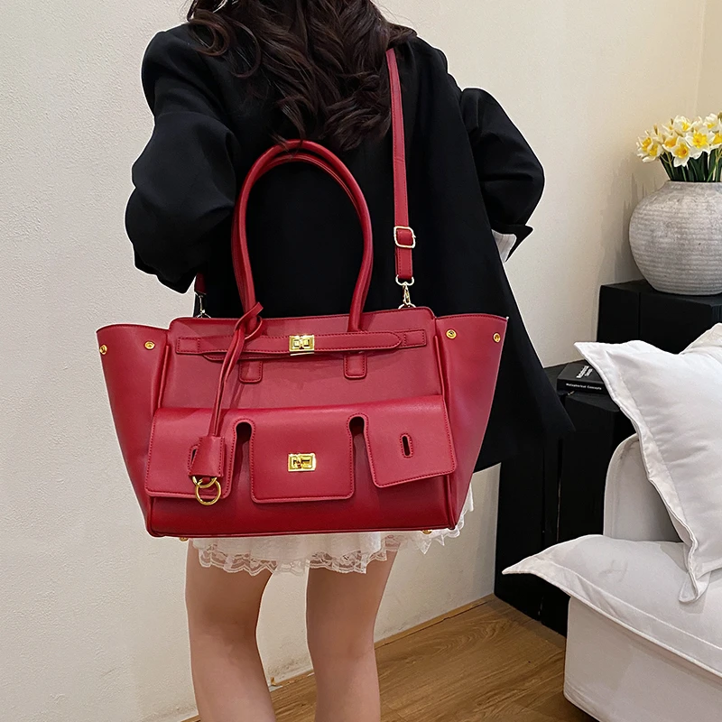 

Premium Bespoke Classic Women Crossbody Bag Luxury Vintage Leather Handbag High End Shoulder