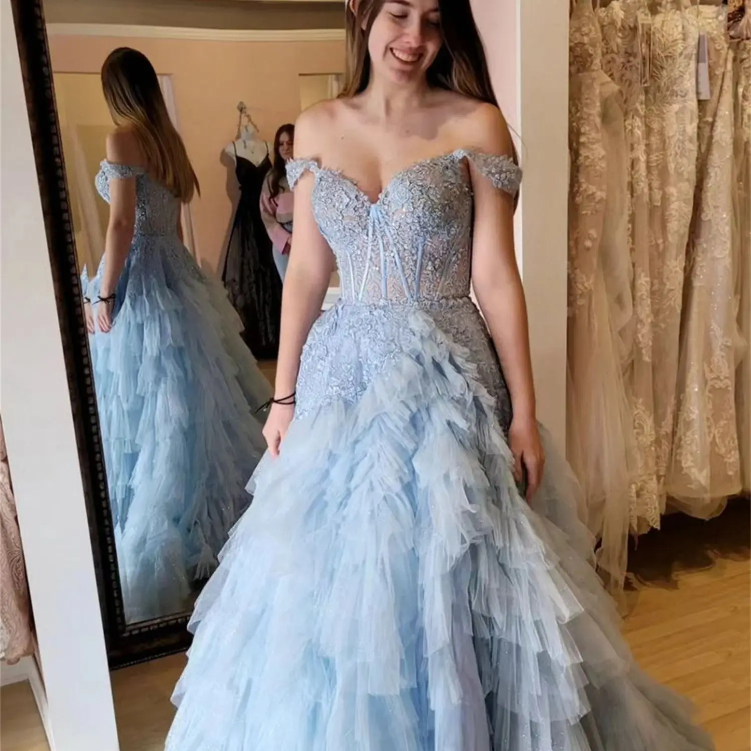 

Aileen Sky Blue Multi-layer Mesh Embroidery Lace Applique A-line Sweetheart Long Wedding Party Dress Elegant Dresses for Women