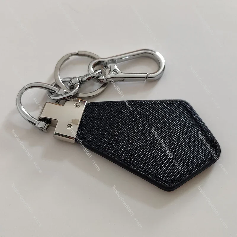 Inverted Triangle Brand Logo Metal Letter Car Keychain Leather Unisex Personalized Pendant Pendant Decoration