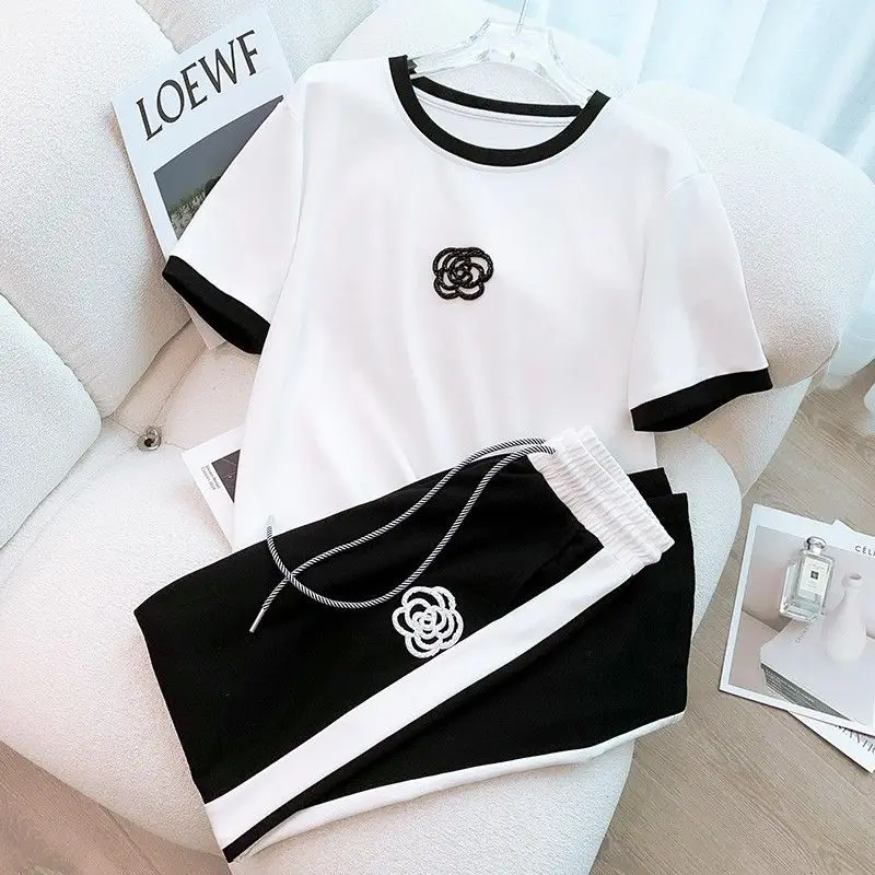 Women's Sports Short Sleeved T-shirt Crop Top And Pants 2 Two Piece Set 2024 Summer New Small Fragrant Style Clothing For Women