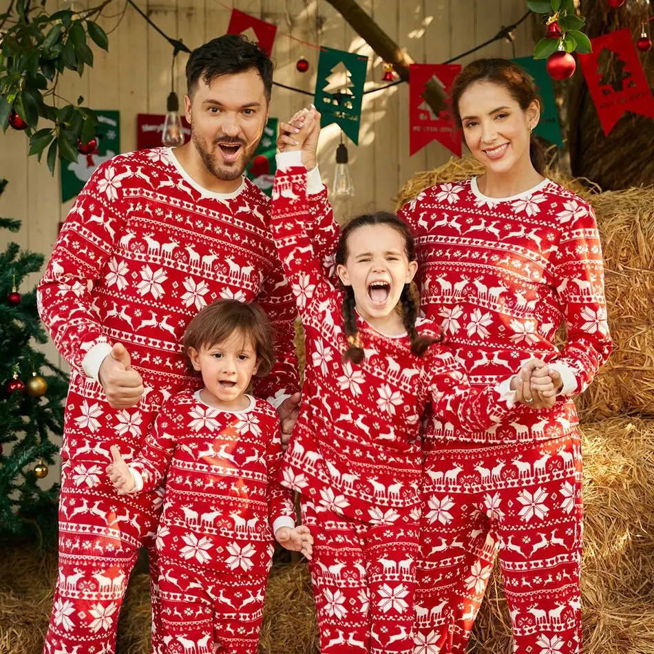 

New Christmas Family Loungewear Parent Child Set Printed Sleepwear for Sleeping Men Long Sleeve Round Neck Pajamas Set Women