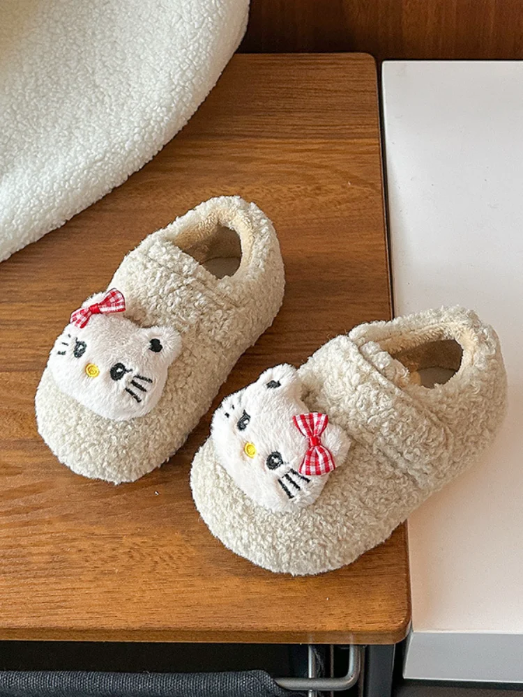 حار سانريو مرحبا كيتي فتاة الأحذية القطنية Kawaii الخريف والشتاء طالب الأزياء الكرتون أنيمي الدفء رقيق الأحذية نمط جديد