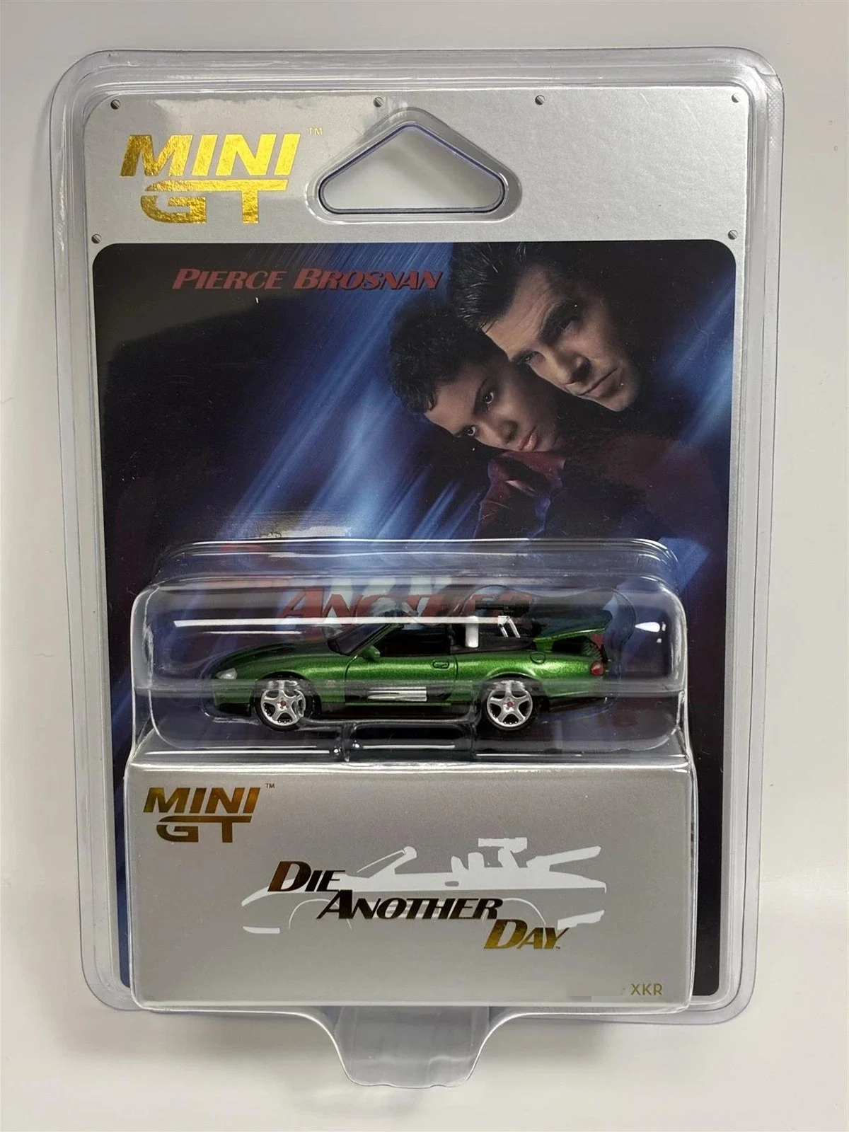 

007 XKR English Version 1:64 Mini GT MGT00908 007E Diecast Metal Car model car Limited Alloy