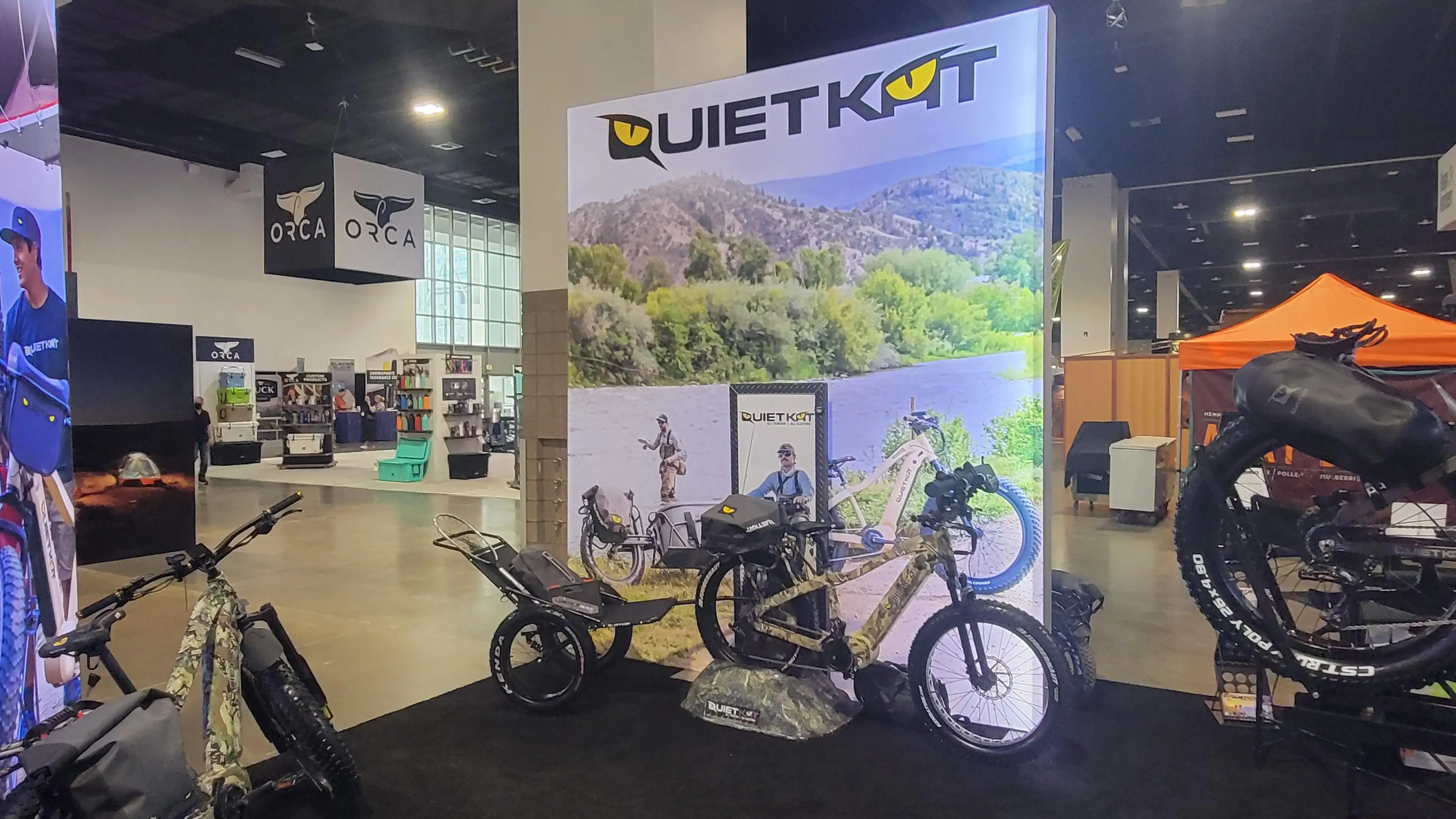 Design personalizzato per cabina per esposizione commerciale 20x20 per supporto espositivo riutilizzabile Philly Bike Expo