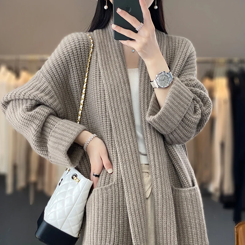 Fall/Winter New Fashion Cashmere Long V-neck Sweater Jacket Women with Pocket Loose Joker Long Sleeve Wool Knitted Cardigan