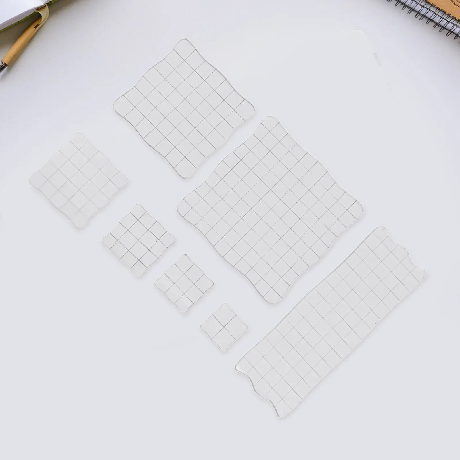 

Набор из 7 декоративных акриловых штампов с волнистыми краями и прозрачной сеткой для творчества, изготовления открыток, скрапбукинга и аксессуаров