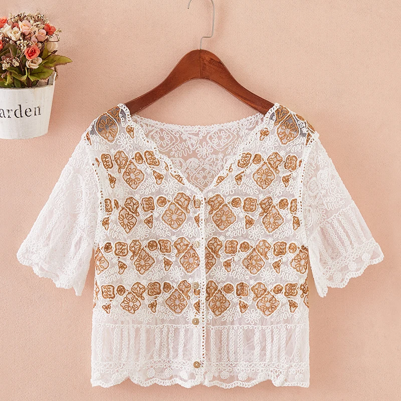 Boring Honey V-Neck Lace Summer Clothes For Women Single-Breasted Short Sleeves Women's T-Shirt Edible Tree Fungus Tops Women