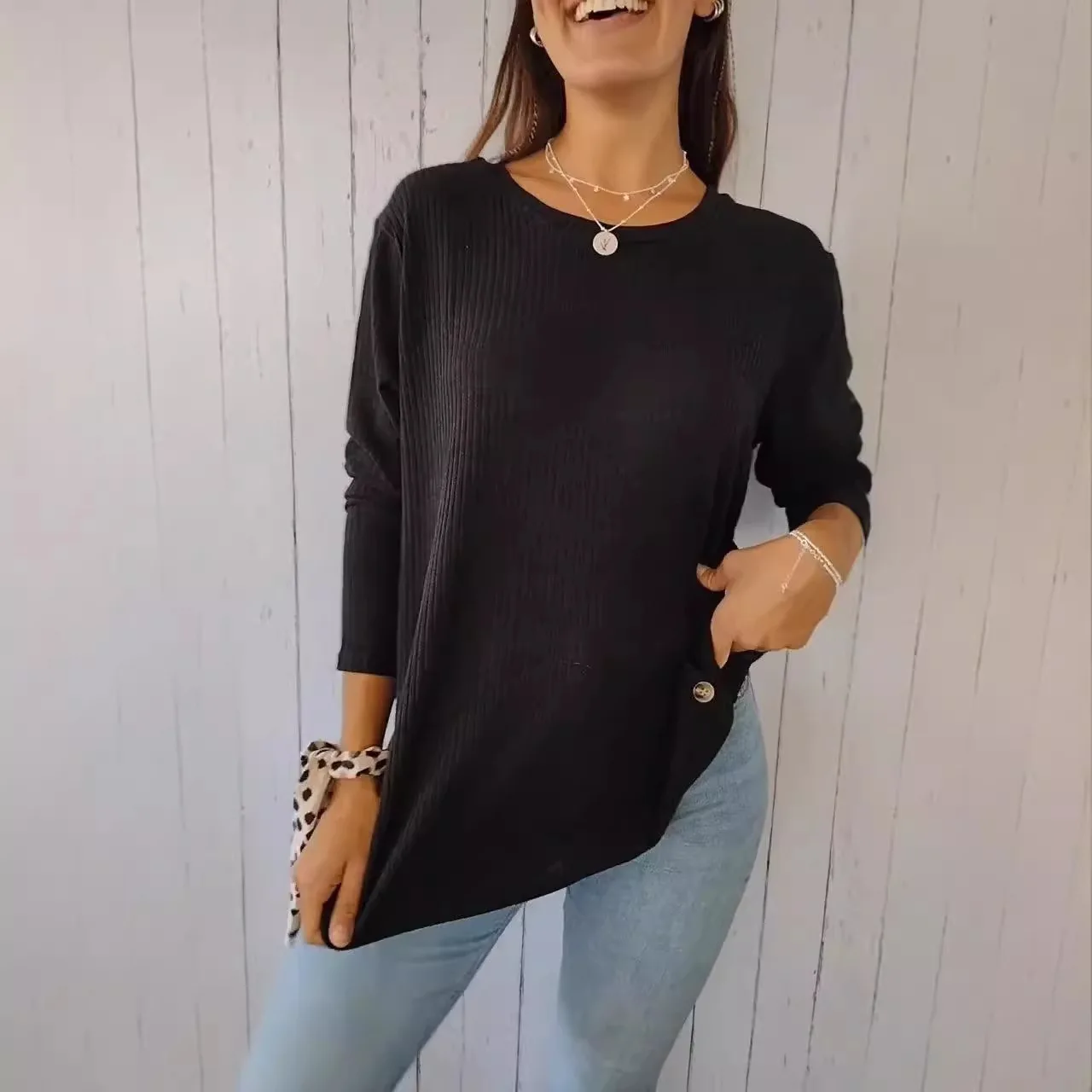 Bild 5: 2026 Amazon Cross-Border Independent Station Herbst Lässiger Rundhals-Pullover mit Rippenmuster und Knöpfen, Langarm