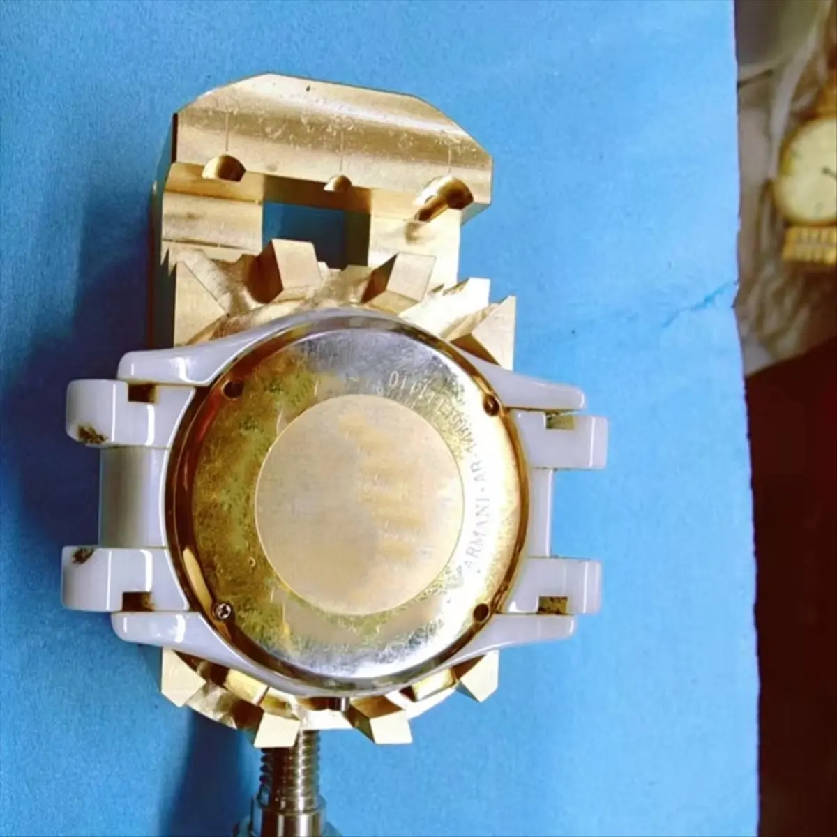 

*N21R High Quality Watch Repair Copper Material Tools, Watch Crown and Case Fixing Tools, Watchmakers Repair Watches