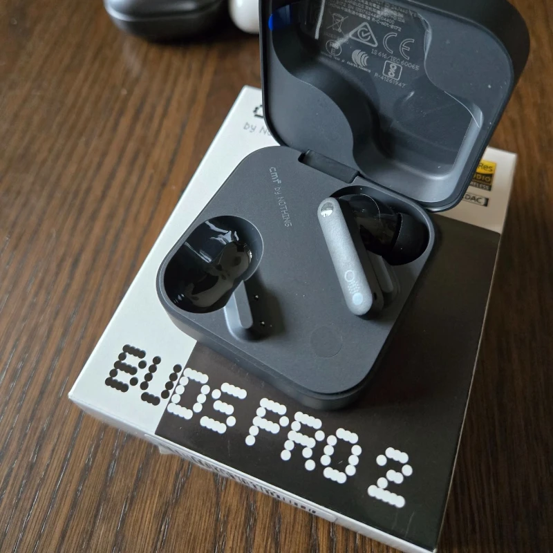 

CMF Buds Pro 2 Wireless Earphones Game Heavy Bass Active Noise Reduction TWS Bluetooth Earphones with Ear Caps Charging Case