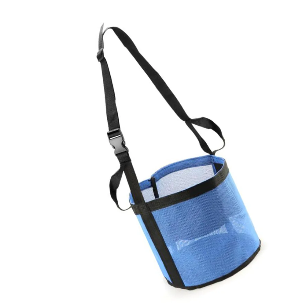 Adjustable Horse Feeder Horse Feed Bag For Long Rides Adjustable Strap Design For Adult Sports Horses Waterproof Feed Bag Design