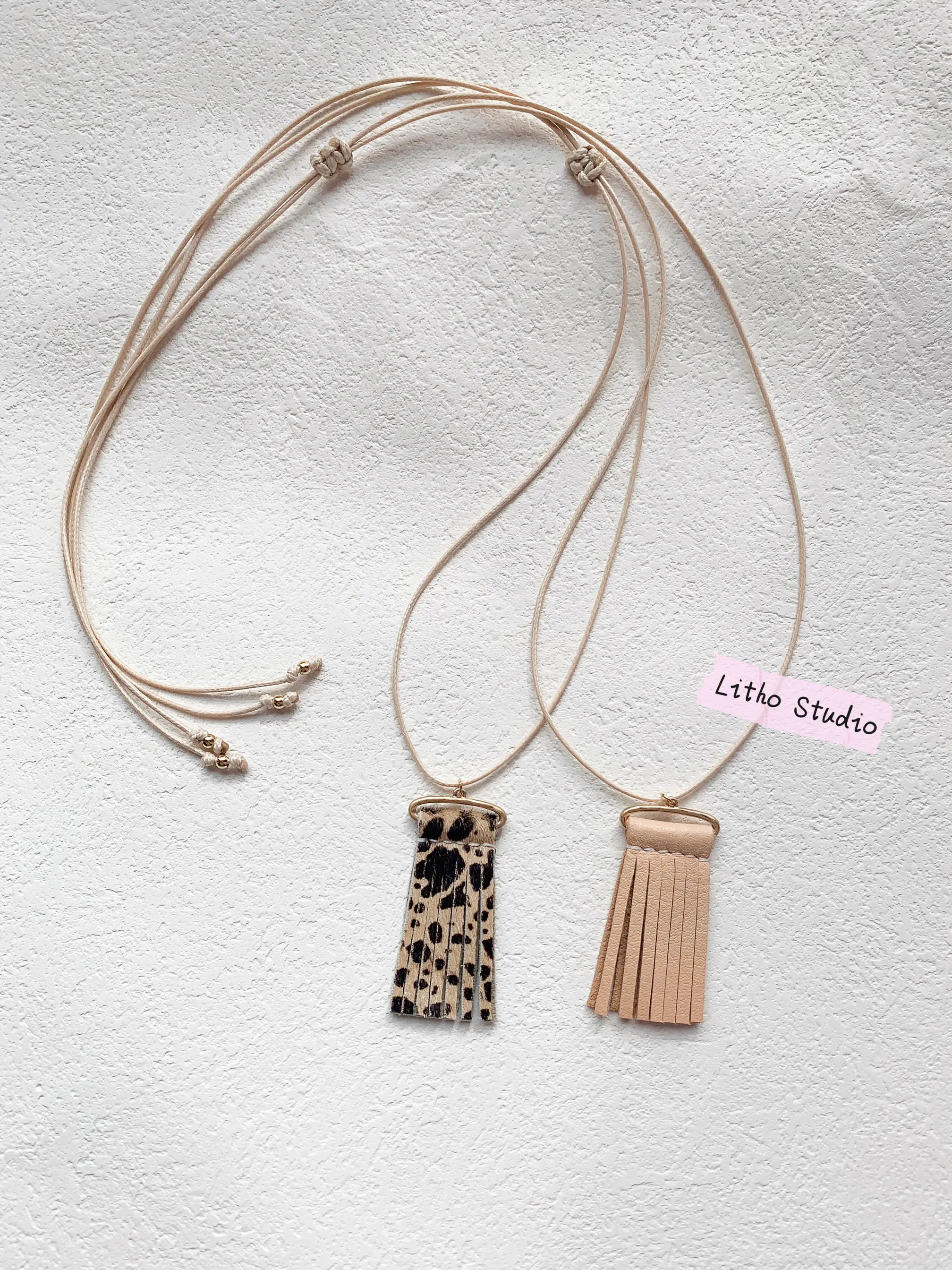 Vintage Boho Genuine Leather Tassel Necklace Natural Brown Long Chain Pendant Sweater Chain Minimalist Fashion Jewelry For Women