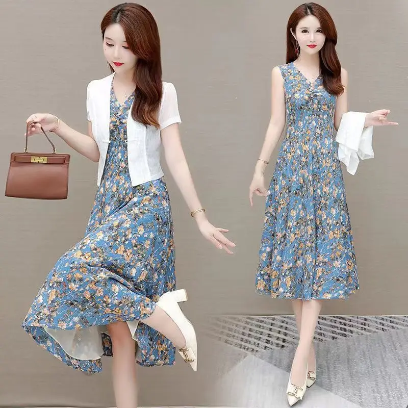 Fragmented Flower Dress Set for Women Spring/Summer 2023 New High End Fashion Style and Age Reducing Two Piece Skirt Set
