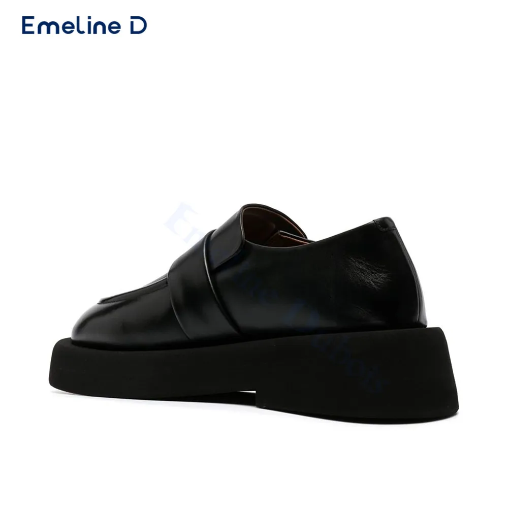 Black Thick-Soled Slip-On Leather Shoes Round Toe Designer Simple Personality Casual Shoes Trendy Comfortable Men's Shoes