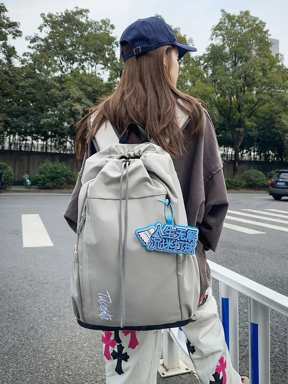 バドミントン用スポーツ巾着式大容量バックパック-–-独立したシューズコンパートメント付きユニセックスラケットバッグ