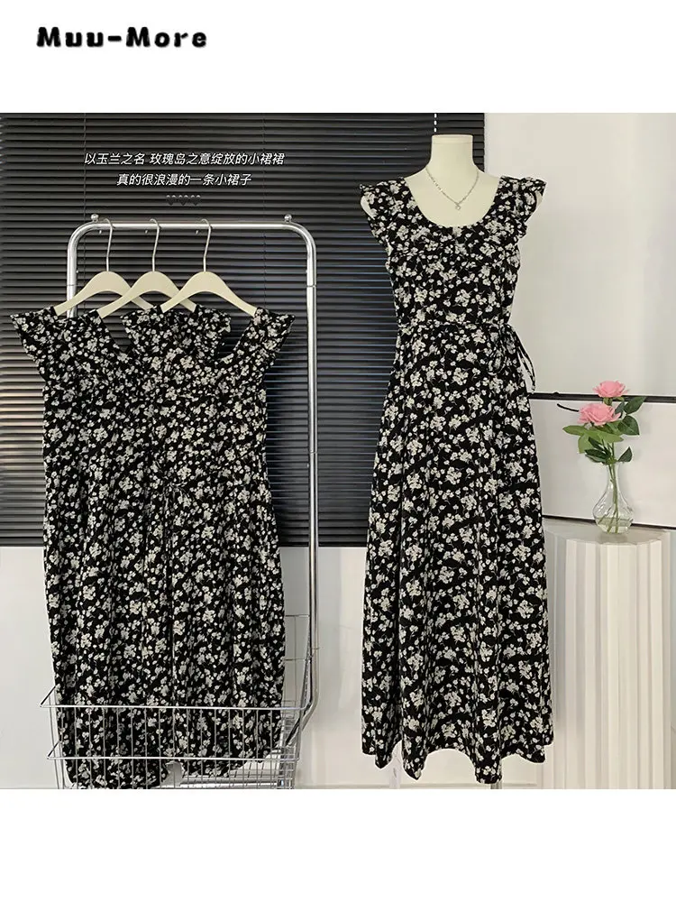 

Women Elegant Lace-up Sleeveless Square Collar Floral Print Dresses 2023 Summer Classic Vintage Loose Black Long Camisole Dress