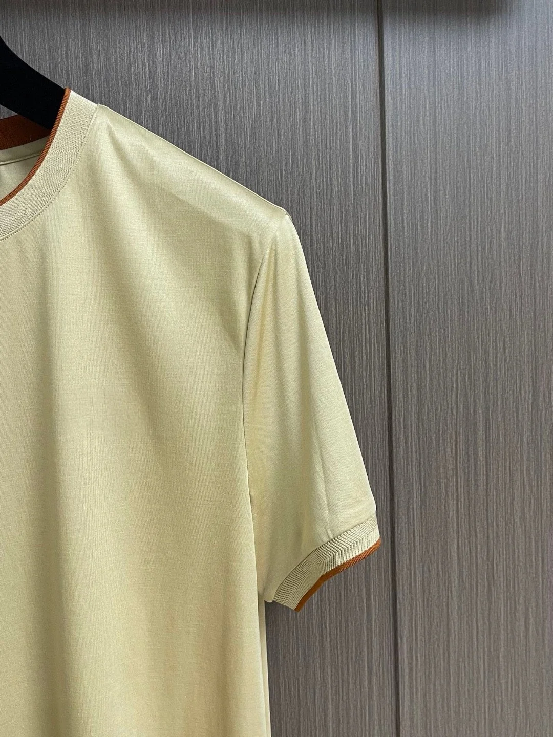 

Итальянская LP Old Money Wind 25, летняя футболка из мерсеризованного хлопка с вышивкой и круглым вырезом с короткими рукавами