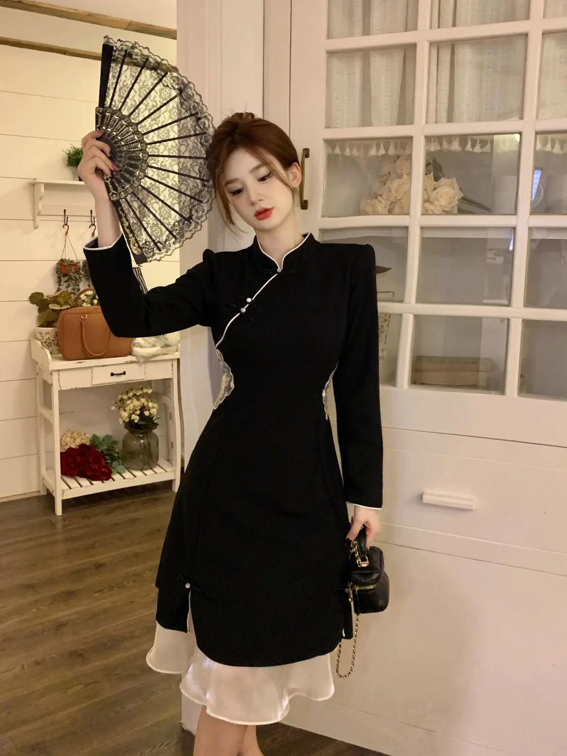 Chinese Retro Embroidered Patchwork Improved Qipao Skirt with High-end Feel Mesh Skirt Black Dress