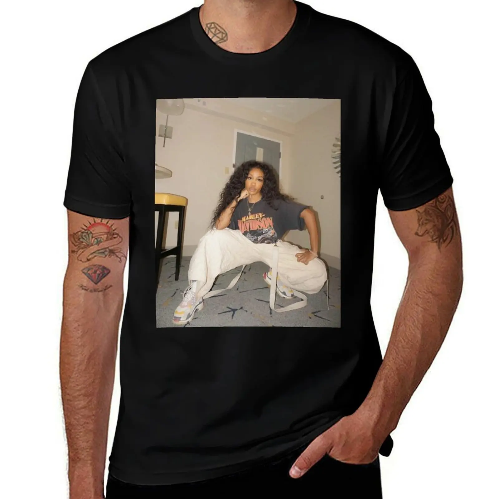 

SZA T-Shirt Christmas Theme Tee Top