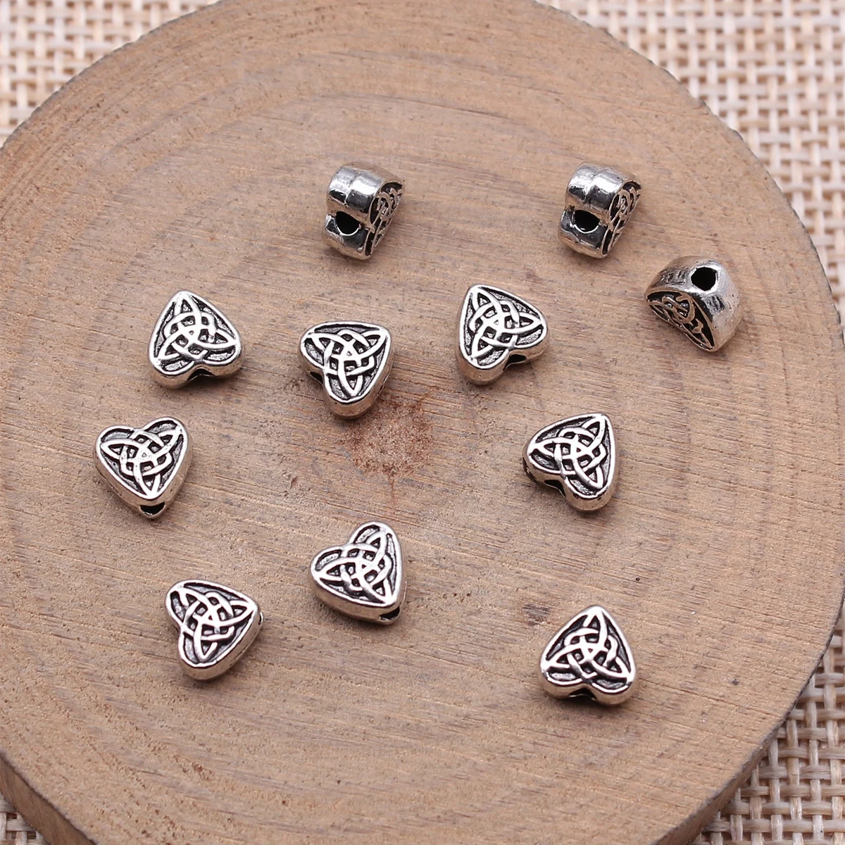 WYSIWYG 40pcs 5.5x6.5mm Antique Bronze Color Antique Silver Color Celtic Knot Heart Beads For Jewelry Making