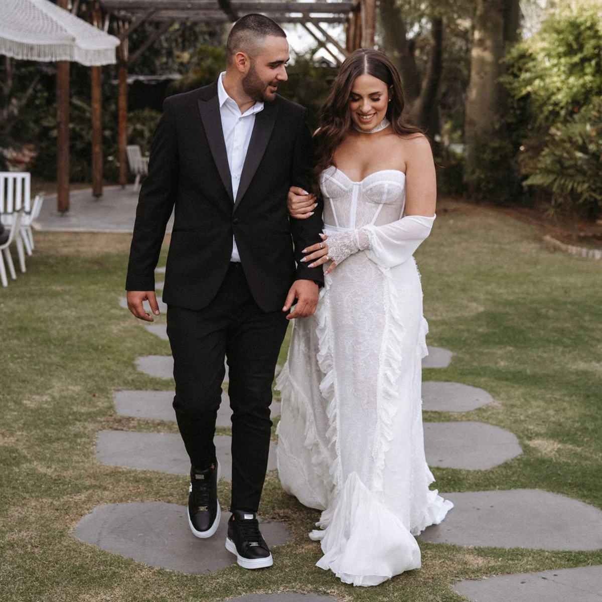Drop Long Puff Sleeves Ruffled Chiffon Bridal Gowns Bohemian Sweetheart Lace Elopement Customized Plus Size Unique Wedding Dress