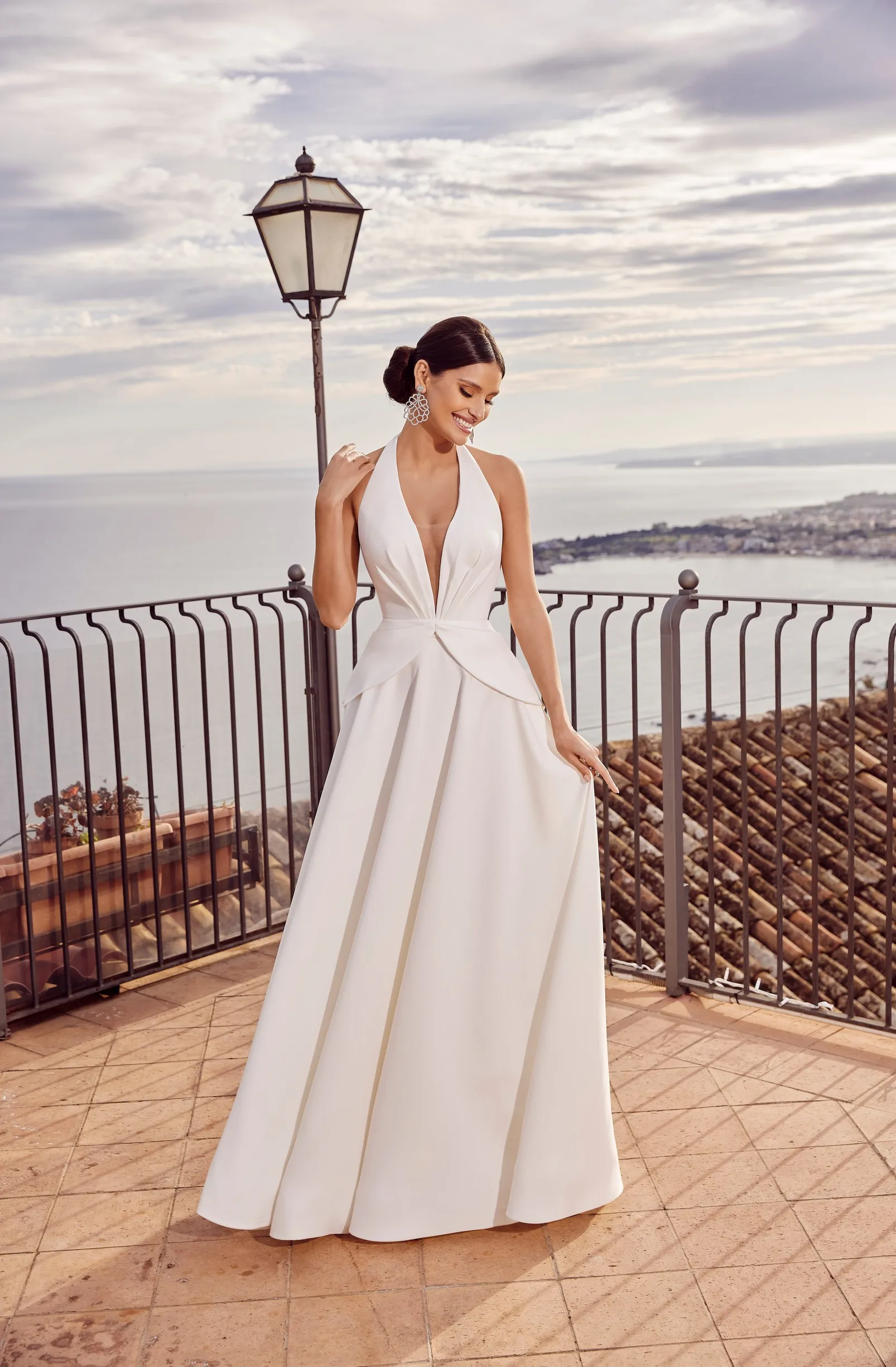 

custom made sexy modern twist beautiful detachable train Mikado halter neck jumpsuit modern bride mother of the bride dresses