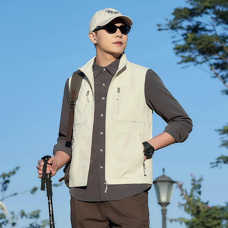 

Brand Fashion Men's Vest Motorcycle Ourdoor Waterproof Biker Vest for Winter Men Plus Size Windproof Solid Sleeveless Jacket