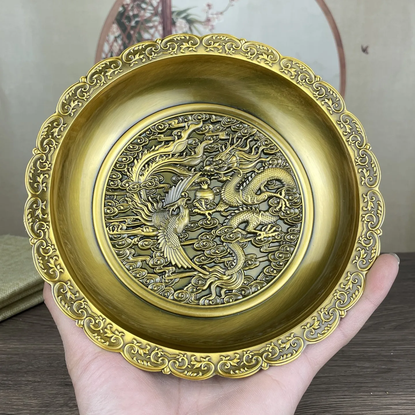 Sculpture old dragon and phoenix chengxiang four divine beasts disc ornament home jewelry living room desk decoration process