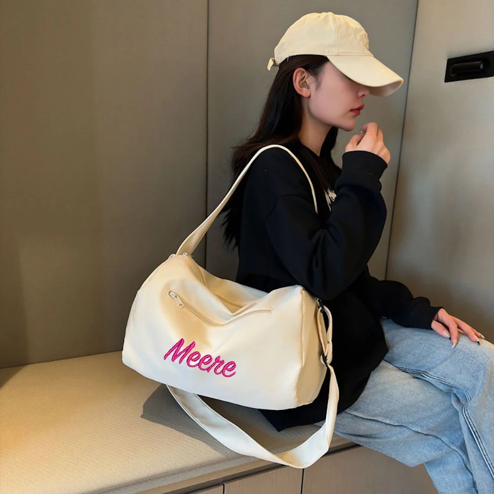 

Multifunctional Lightweight Travel Bag, Large Capacity Handbag Single Shoulder Storage Bag, Custom Embroidery Sports Fitness Bag