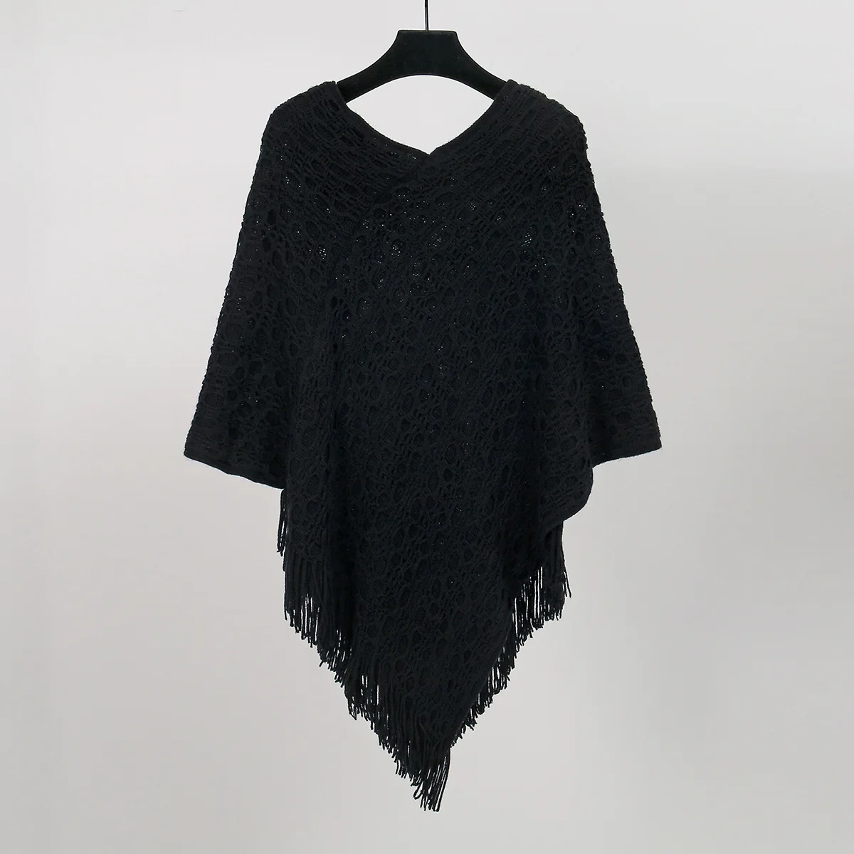 

Autumn Fashion Women's Fringed Knitted Shawl Women Hollow out Solid Color Capes Knitted Pullover Parcel Top Sweater Designer